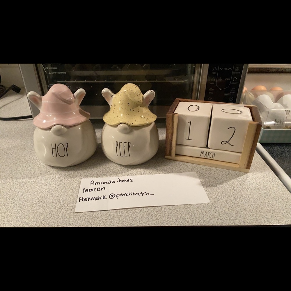 Rae Dunn Gnome Candle (pink SOLD!)